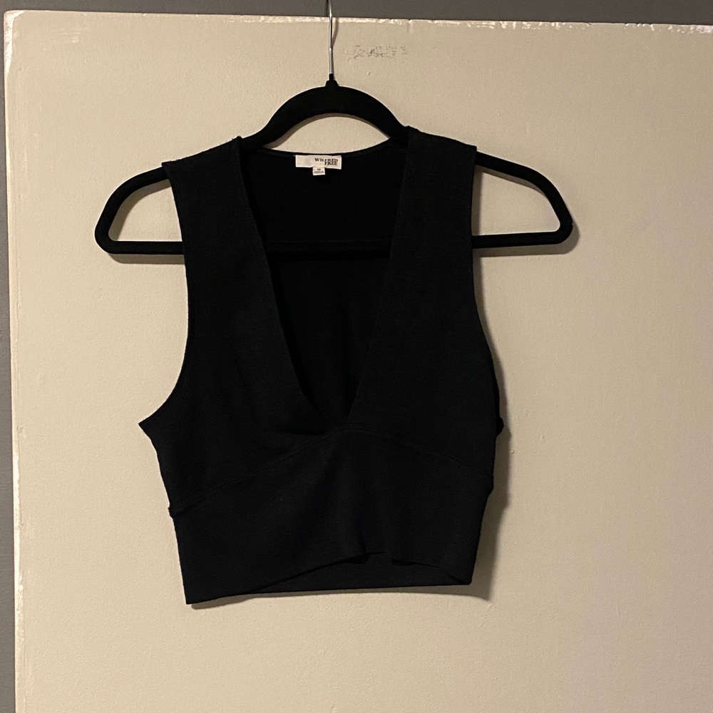 Wilfred Free Black V-Neck Tank Top